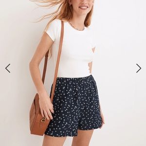 Madewell Linen-Blend Easy Pull-On Shorts in Bandana Flower, small, navy, EUC